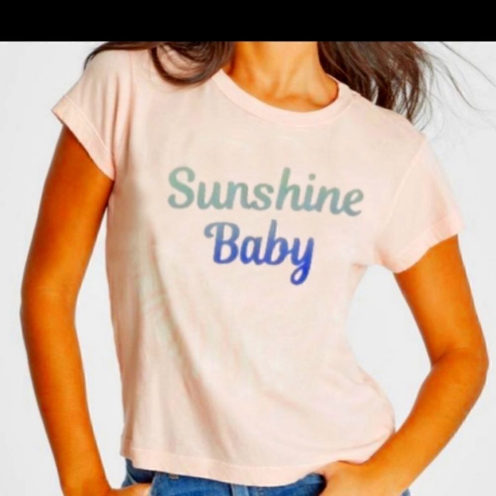 NWT Wildfox Keke Sunshine baby tee. XS